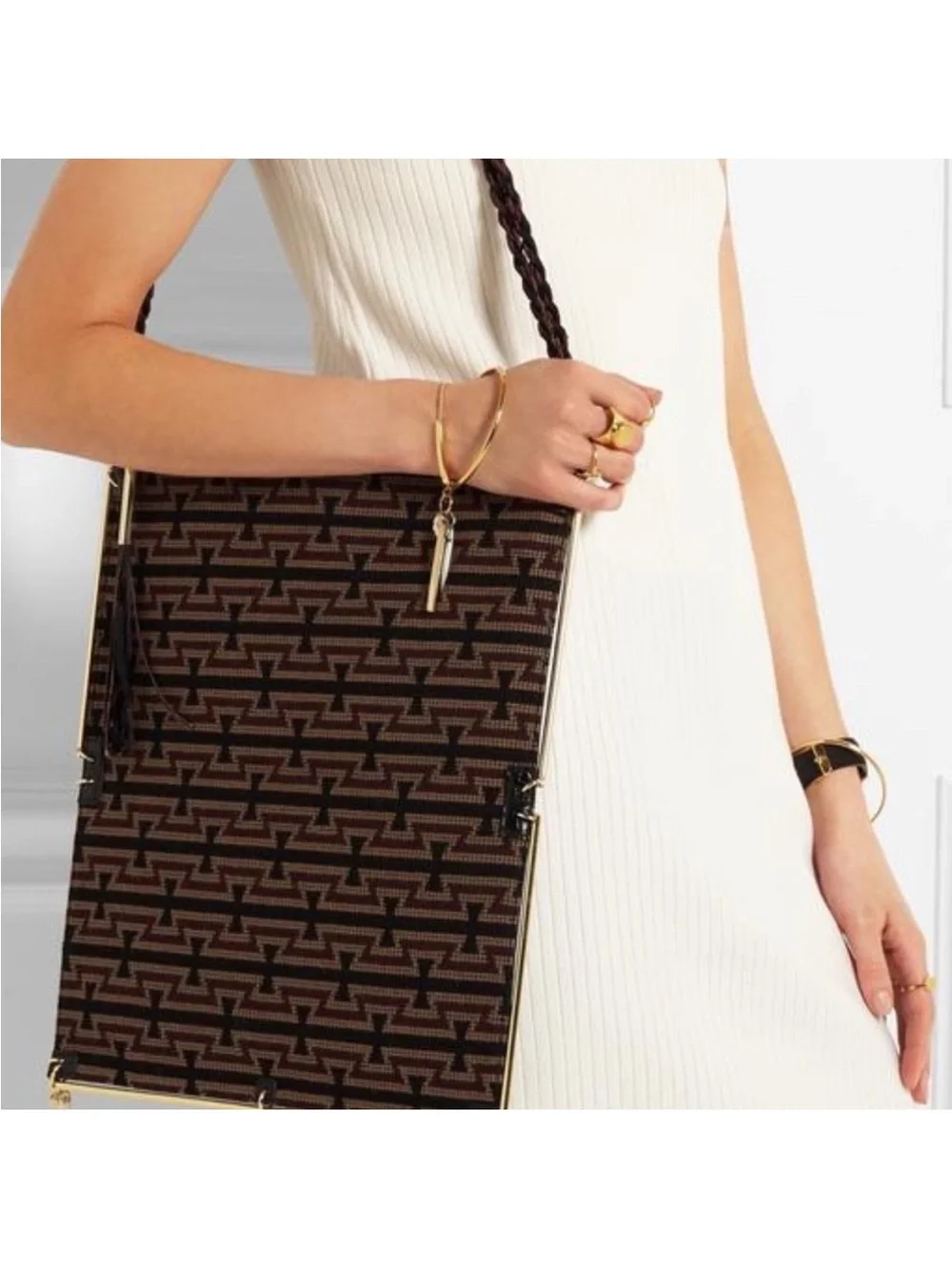 Elizabeth And James Wire Frame Woven Tapestry Embossed Leather Purse Clutch